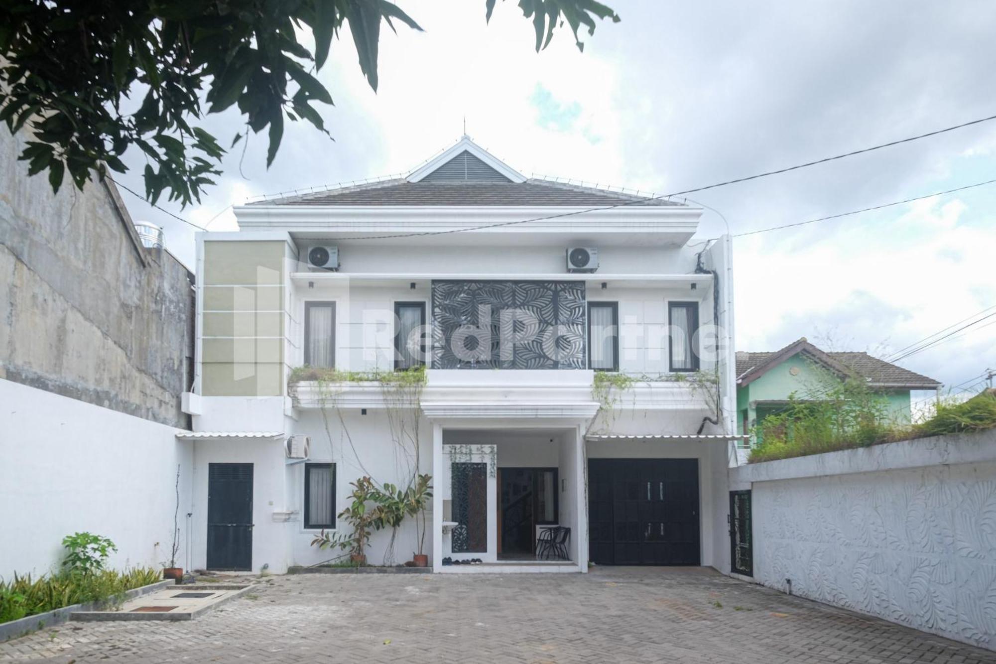 Rumah Daun Timoho Yogyakarta Redpartner المظهر الخارجي الصورة