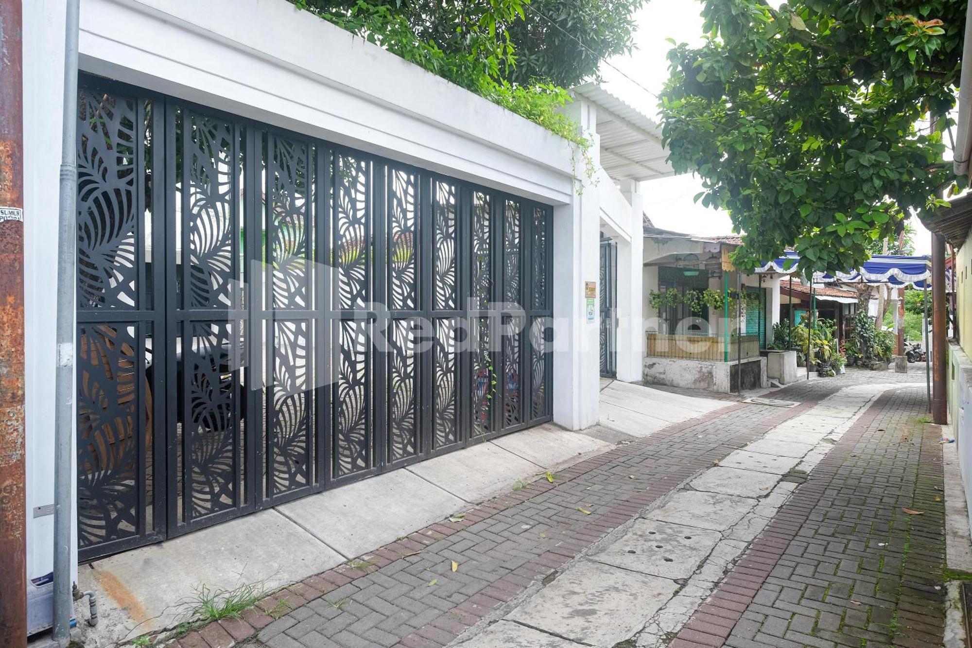 Rumah Daun Timoho Yogyakarta Redpartner المظهر الخارجي الصورة